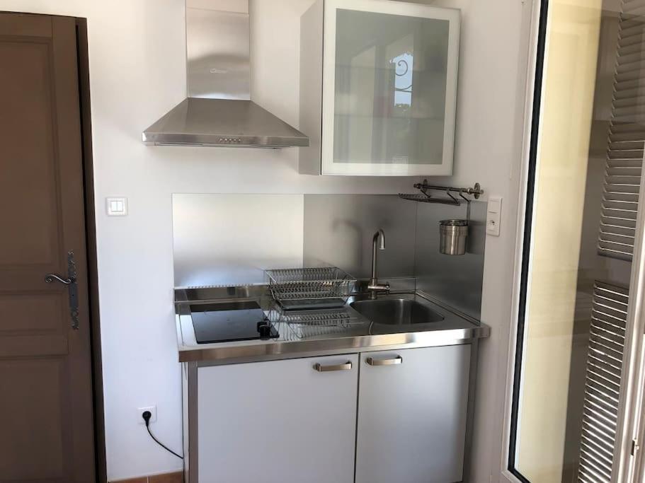 Appartement Dans Bastide A Saint Remy De Provence Eksteriør bilde