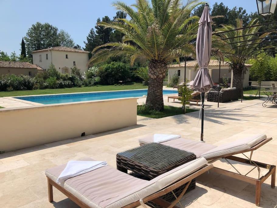 Appartement Dans Bastide A Saint Remy De Provence Eksteriør bilde